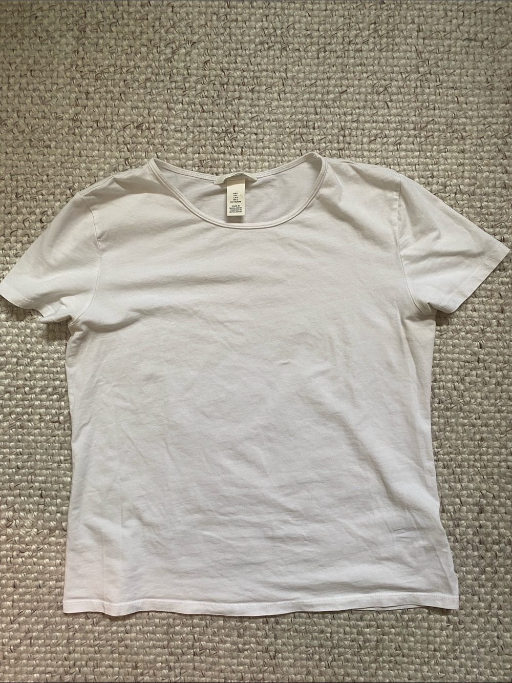 H&M White Short Sleeve Crewneck Tee